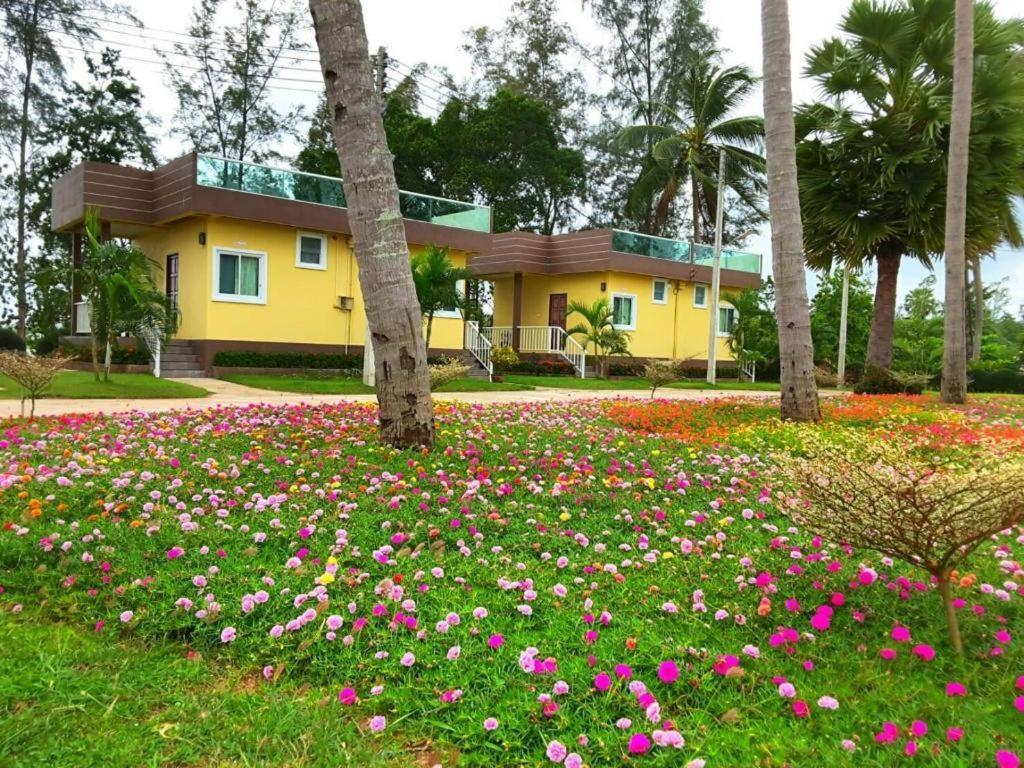 Hadthong Resort Pak Phayun Exterior foto